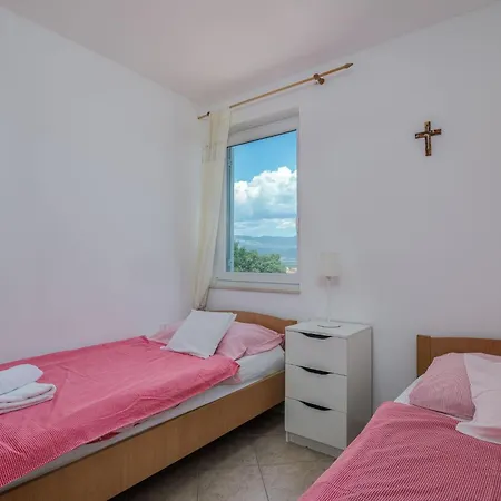 Sop By Interhome Cizici